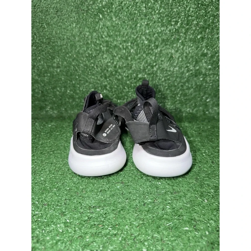 Nike Flex Contact 3 Mens Size 10 Black White Running Shoes Sneakers AQ7484-004